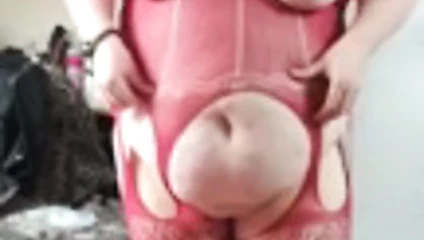 Eğlenmek için giyinmiş