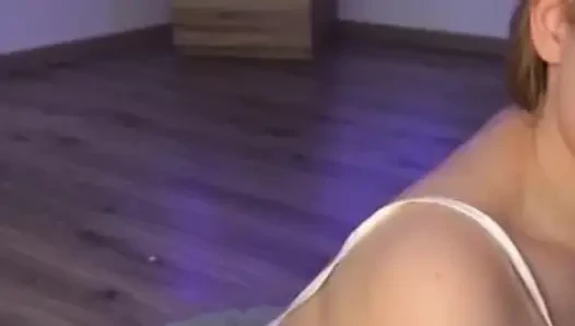 Fucking in anal doggystyle and pussy play with jucielussie