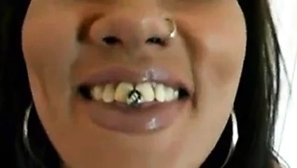 Gerçek seksi milf gets bir sıcak Creampie