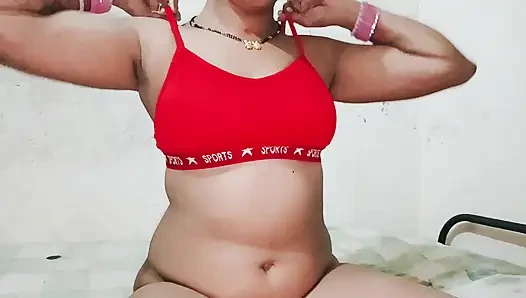 Xxx hd Indian Video Dolly singh bhabhi apni chut me ungli se pani nikal rahi hai