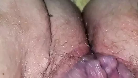 Kıllı bbw pompalanan kedi sulu olur!