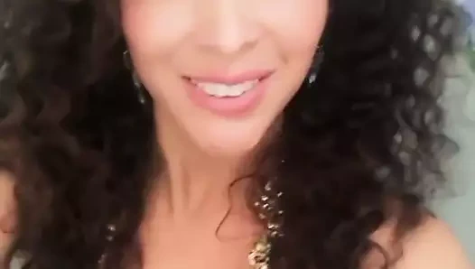 elvira palomino 5yhh