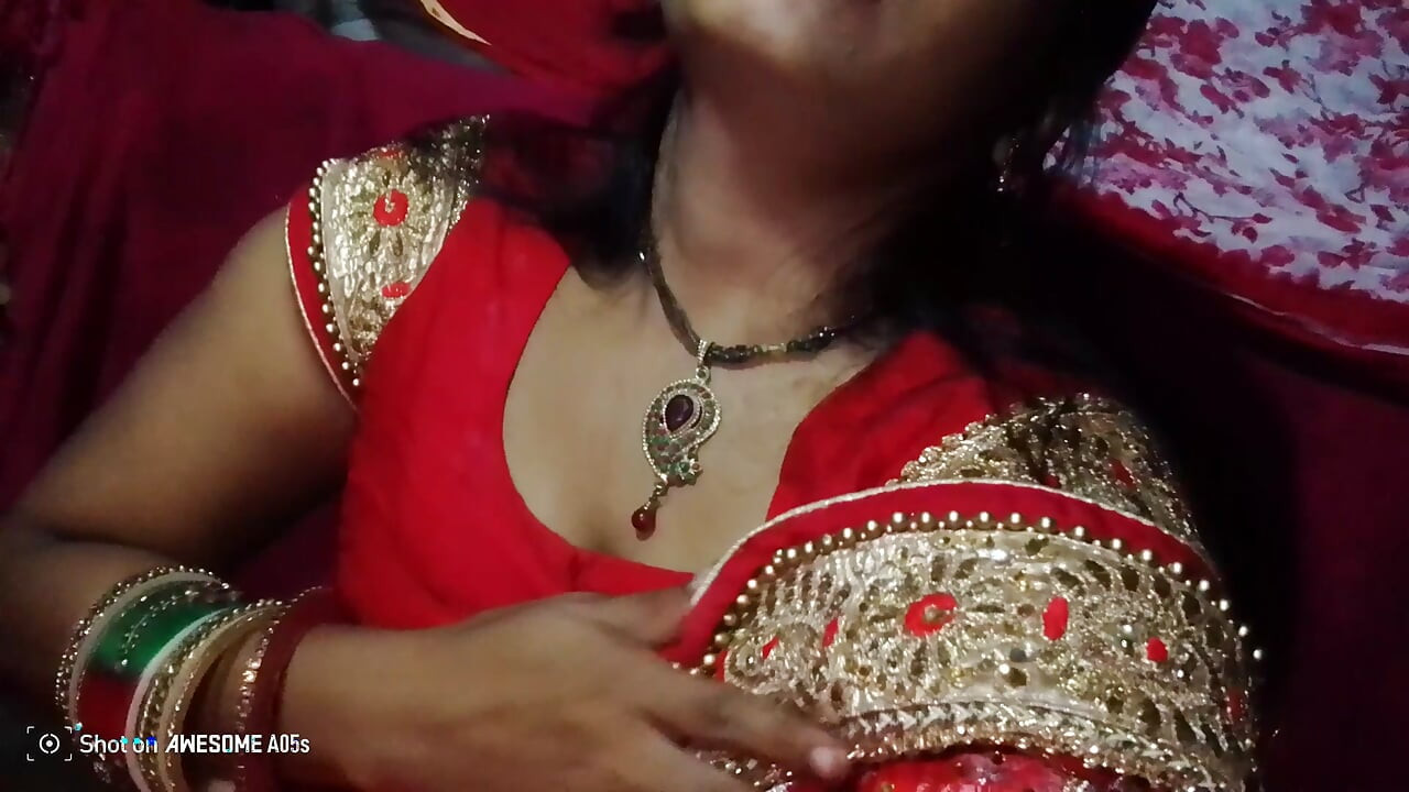 Azgın ve seksi Hintli ev hanımı (bölüm 1)