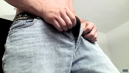 Heteroseksüel thug'un serbest bırakılması gerekiyor