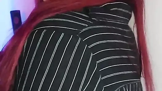 Shyyfxx idolümün soyunma odasına giriyor ve ona oral seks teklif ediyorum – joi roleplay