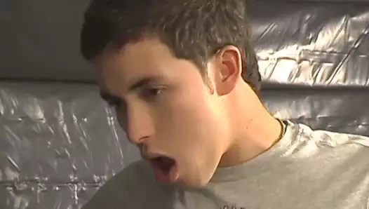 Yeni gelen nevin scott fraternity girmek için büyük yarak berbat