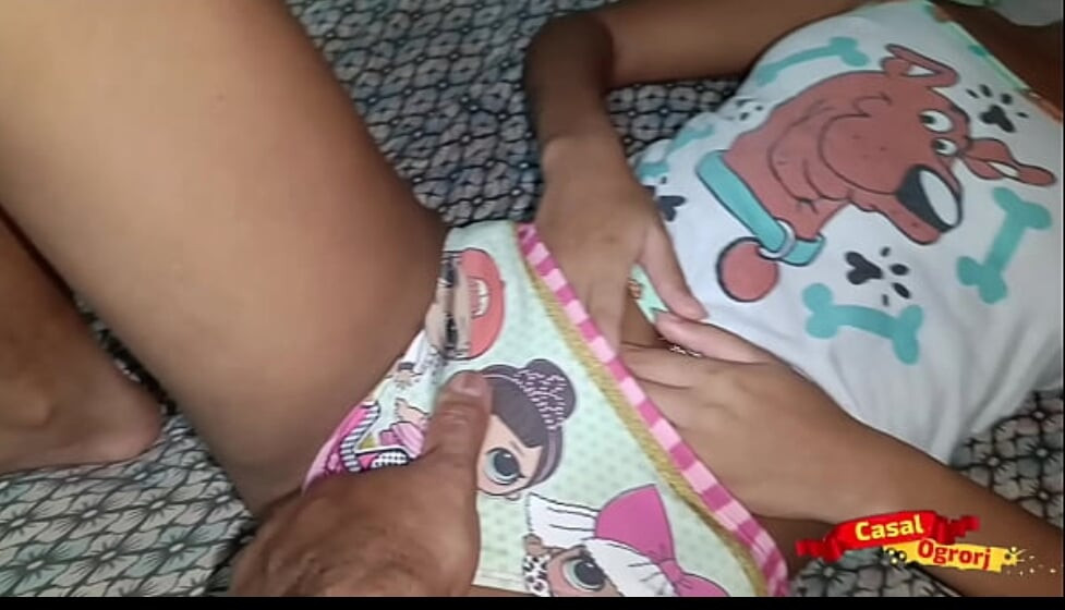Brezilyalı genç üvey kız anal seks konusunda tutkulu