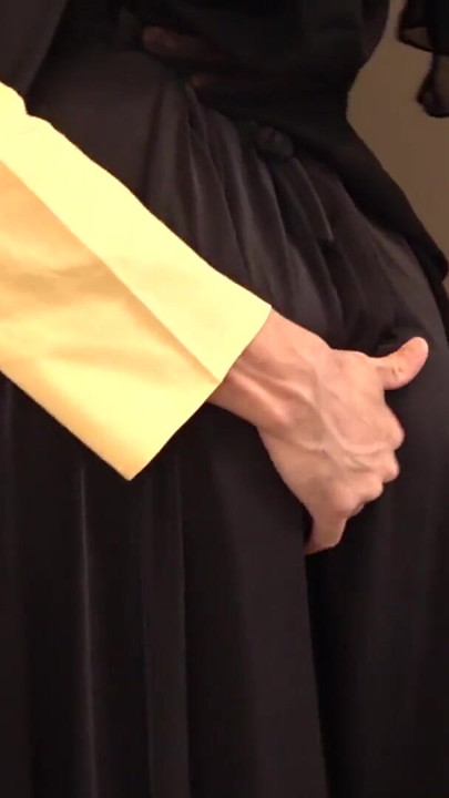 Burka Müslüman genç kardeşinin sikini emer ve becerdin alır | Klip 1