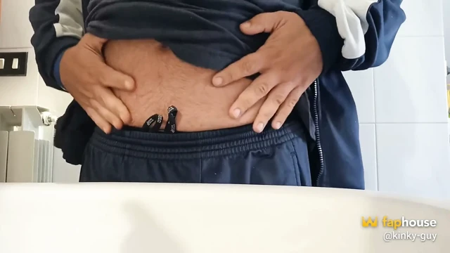 Uzun bir sabah kokulu idrar