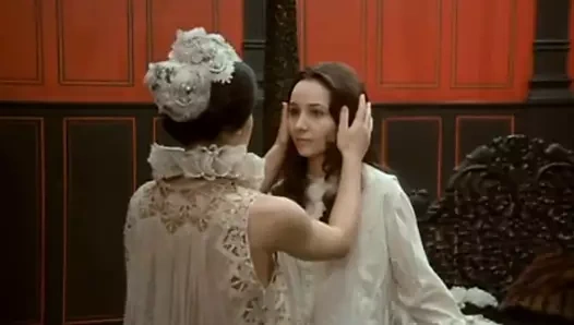 Dünyanın 1 numaralı kadın seri katili - kötü lezbiyen düğünü