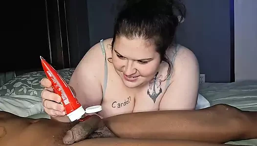 Sloppylynn - büyük yarağın gırtlağına kadar alma kraliçesi