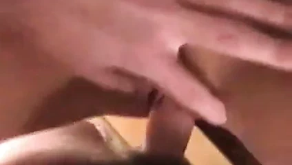 Amanda masum kıza benzeyebilir