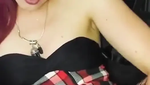 Shyyfxx en iyi arkadaşını ateşli ve seninle her şeyi yapmaya hazır! Rol yapma P2