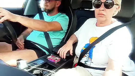 Üvey annemekle aile arabası yolculuğu