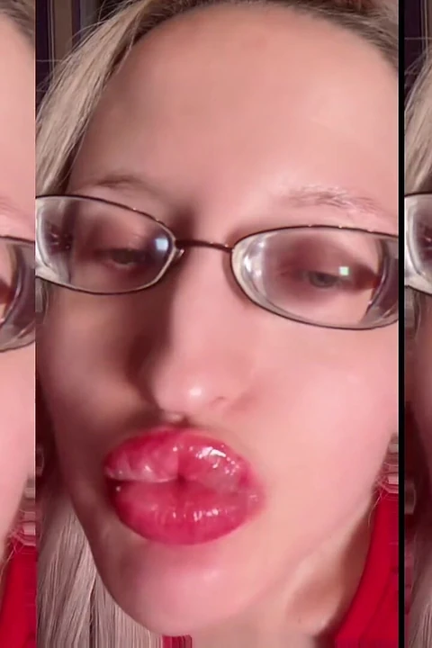 Asmr cips patates yeme kulaklığında dinle