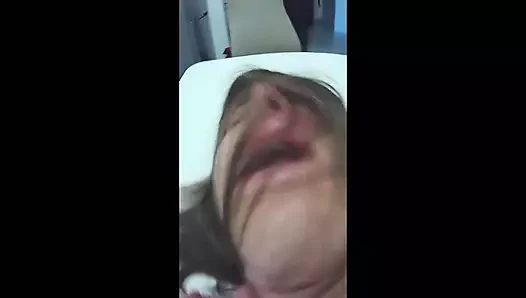 Gerçek aldatma. Evli kadın ve komşu.