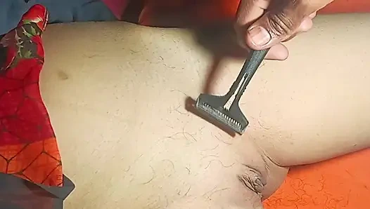 Hintli desi zaara yenge kıllı amcığı tıraş etmek istiyor bu yüzden deniyorum