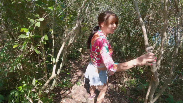 Lost In the Jungle! He CUMS 3 TIMES to Stranger Girl with Huge Squirting Pussy