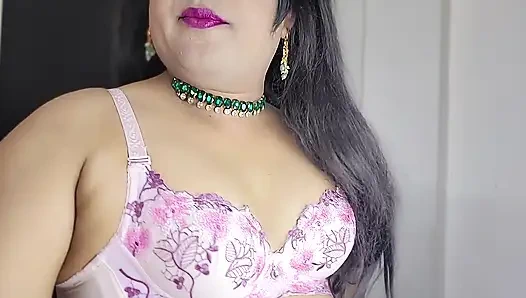 Mor Hintli Giyim Görünümü