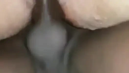 Polonyalı ssbbw dölü altına alıyor derin anal seks ve amcık sikişi