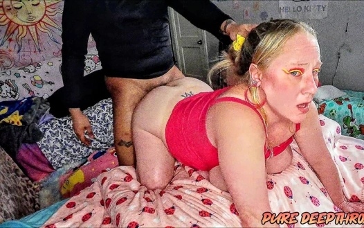 Gırtlağına kadar goblin ep - 89 orta yaşlı seksi kadın yarak yalıyor domaltarak yüze boşalma geniş ekran