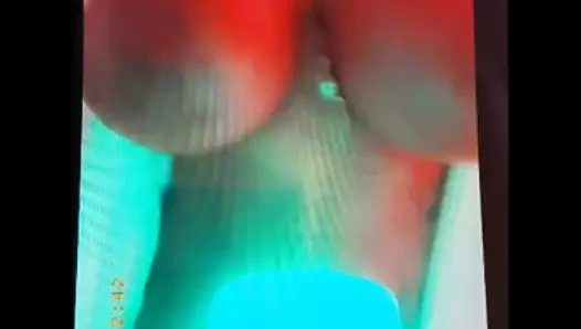 Büyük meme uçları