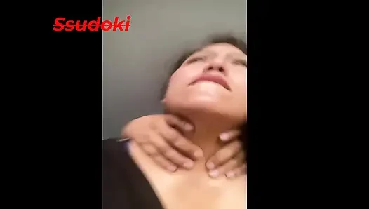 Kız arkadaşım amını götüme sokma lezbiyen fantezisine sahipti, onu memnun etmek zorunda kaldım ve sonunda onu sevdim