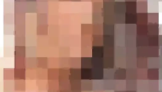 bizim üçlü sırasında onu büyük tranny horoz al