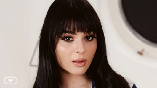 Nadja lapiedra analdan önce sikimin buzunu yalıyor