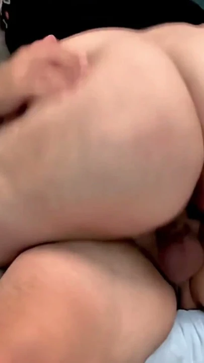 Aile skandalı! Büyük kıçlı Latina kayınvalide beni baştan çıkarıyor ve karımı aldatıyoruz. MILF kayınvalidem çok… | Bölüm 1