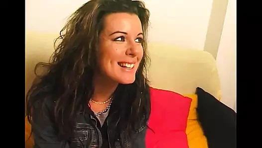 Seçmelere giriyor ama sonunda kimsenin ona dokunmasına izin vermiyor