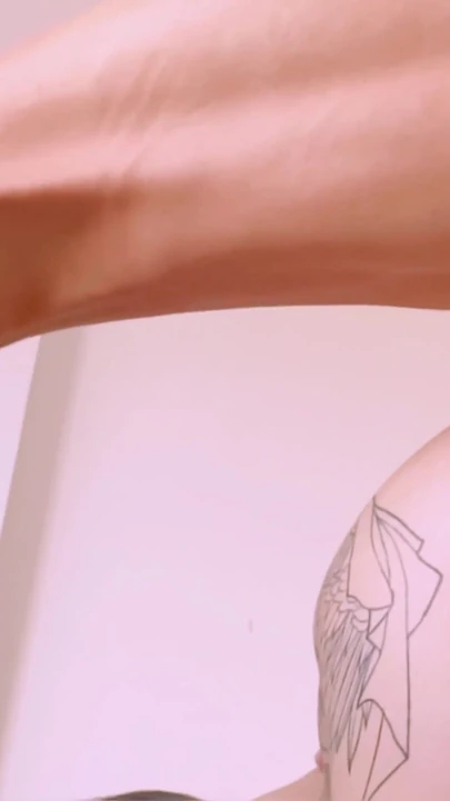 "Anal dölleme maksimum yük ve kırık göt tamamen dölle dolu mahvoldu" dan büyüleyici an!!