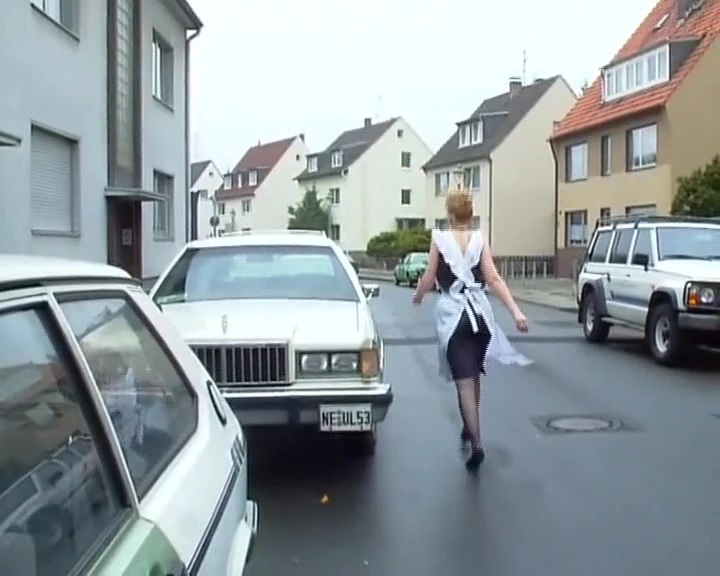 Two stunning German chicks sharing a loaded cock on the kitchen table