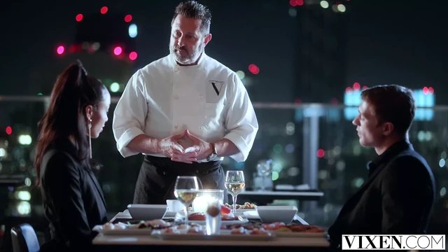 VIXEN - потрясающая Alexis страстно на первом свидании с Oliver