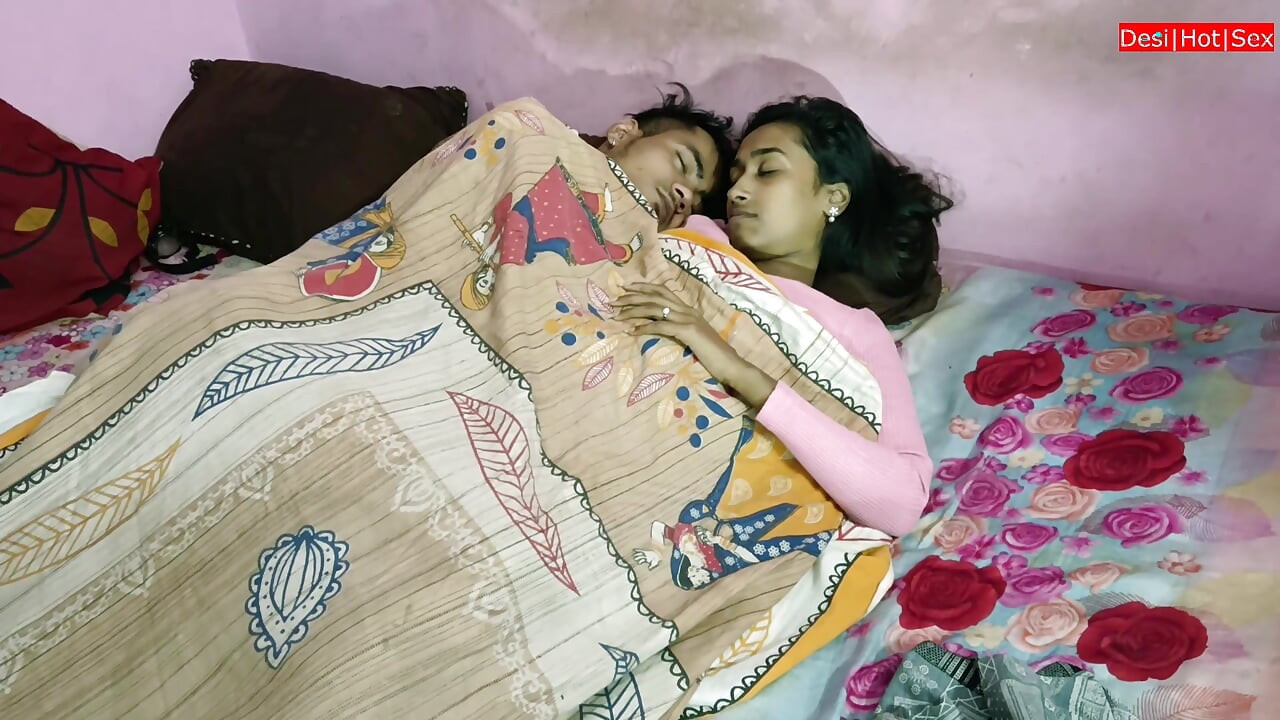 Bütün gece lanet sevimli seksi sınıf arkadaşı! evde çalışma seks