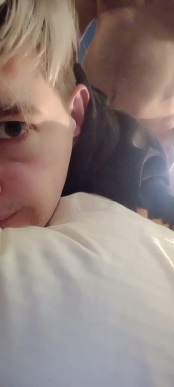 Полное видео папочки и твинка на моем профиль