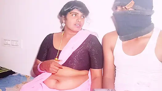 Engh Indische Saree stiefmoeder neukt stiefzoon grote lul. Telugu vuile praat.