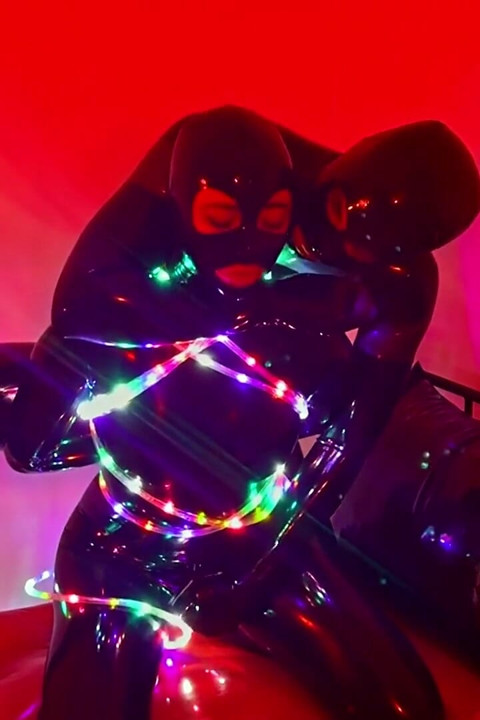 Esaret ışıkları - Alex Latex