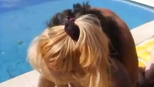 Kirli sürtük hepsini alıyor #4