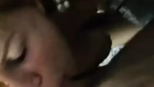 onun genç horoz seviyorum