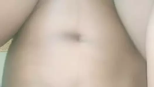 Kovboy kız pozisyonunda Hint yenge ve devar'ın xxx videoları, çıplak vücut masajı, Müslüman erkek arkadaşla sevişme – hintçe aud