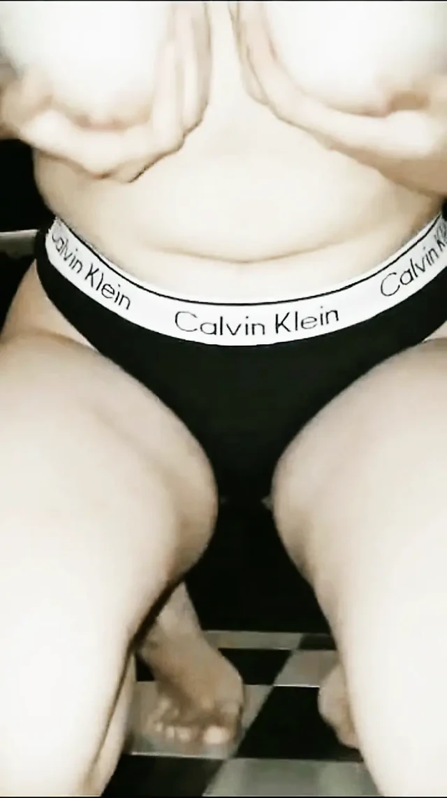 Alger f duşta tbanyat fahişesi Aya