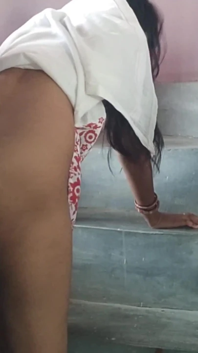 Ghar mein akele Makan owner ki beti ko  apne pass Bula kar Fuck kar Diya | Clip 1