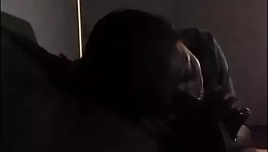 Malezyalı kız beni iyi emiyor