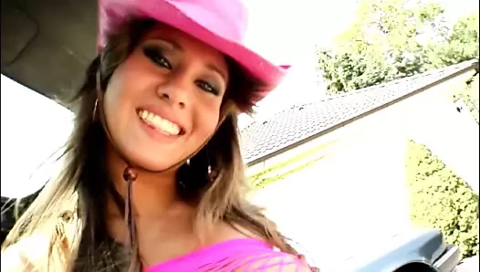 Sandra, euro anal babe + lauro Giotto, mugur, james brossman, açık havada, anal sikiş, çifte penetrasyon, sürtük yutma, teaser#1