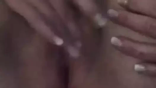 Polonyalı seksi boşanmış milf evde yalnız....