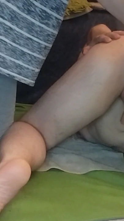 O da arıza yapmaya bayılıyor, kız arkadaşım beni dildo ve eliyle beceriyor | Klip 1