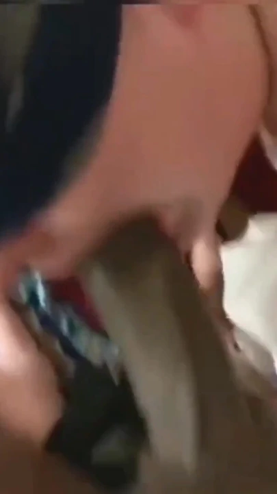 Büyük zenci götüme şaplak atıyor