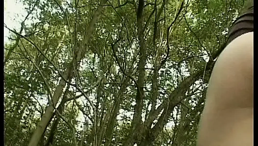 Atrás das portas alemãs é fodida com precisão - filme completo