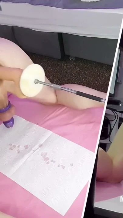 Dilf Mike için bekaret kemeri içinde kilitliyken anal dildo orgazmı | Klip 1